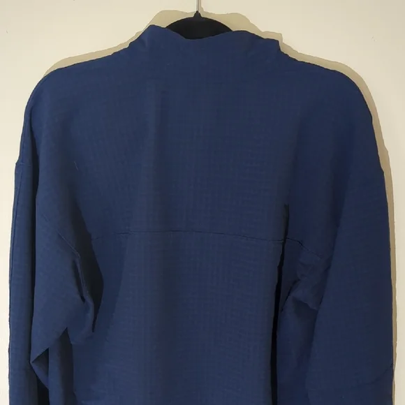 The North Face Men's Tekware™ Grid ¼-Zip jacket in navy - Picture 7 of 11